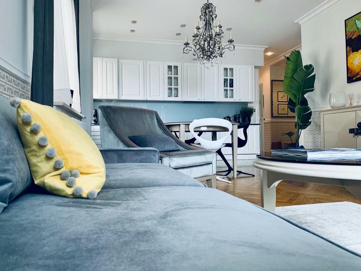Villa Bagatelle - Luxury Apartment นีซ ภายนอก รูปภาพ