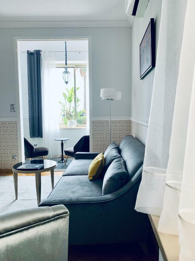 Villa Bagatelle - Luxury Apartment นีซ ภายนอก รูปภาพ