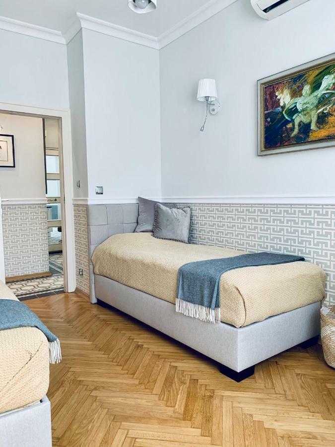 Villa Bagatelle - Luxury Apartment นีซ ภายนอก รูปภาพ